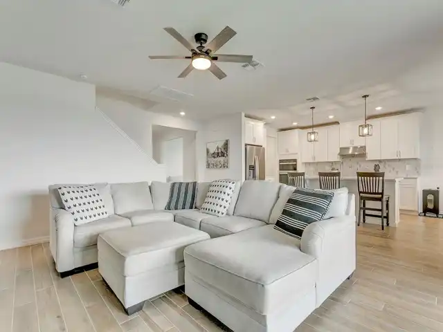Listing Photo 41