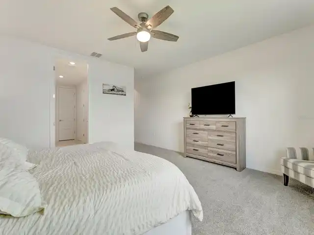 Listing Photo 43