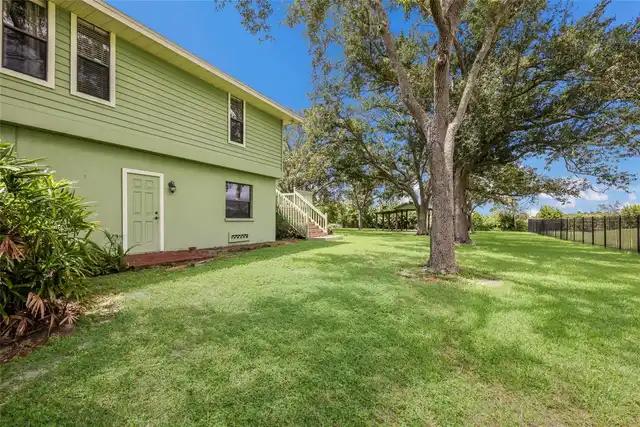 Listing Photo 33