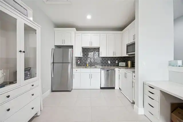 Listing Photo 39