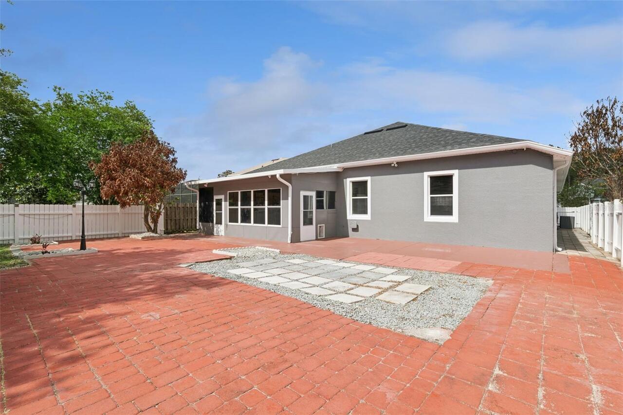 Listing Photo 34