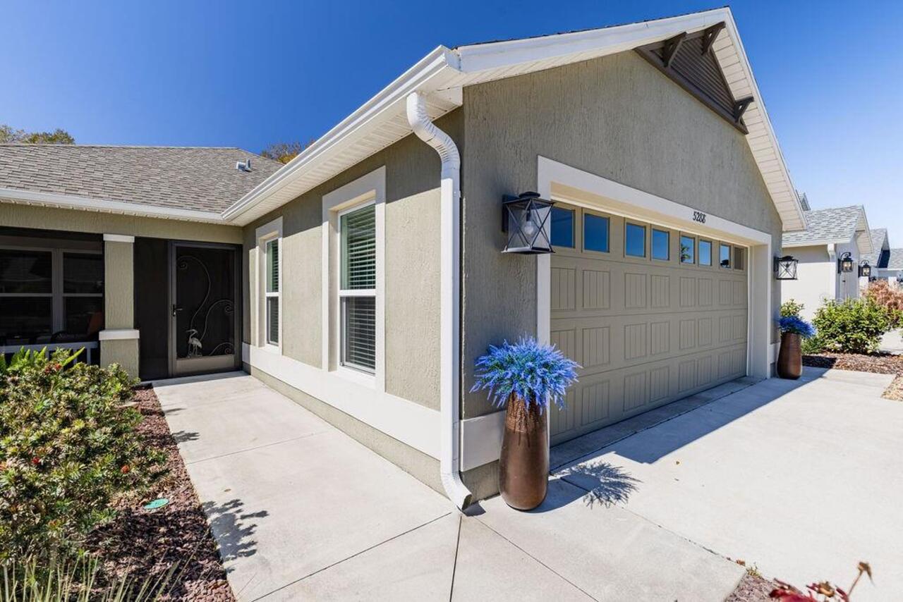 Listing Photo 10