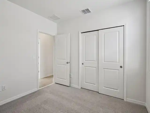 Listing Photo 13
