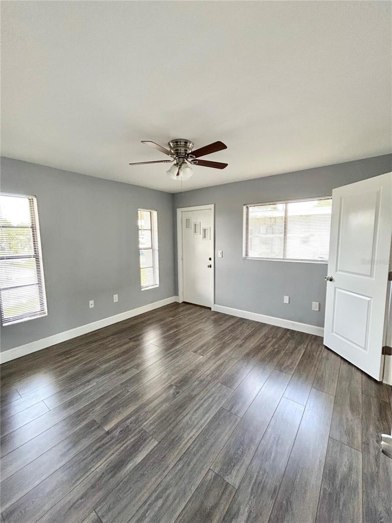 Listing Photo 32