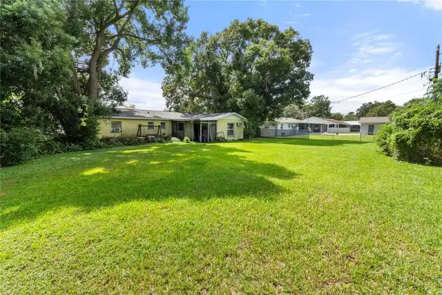 Listing Photo 15