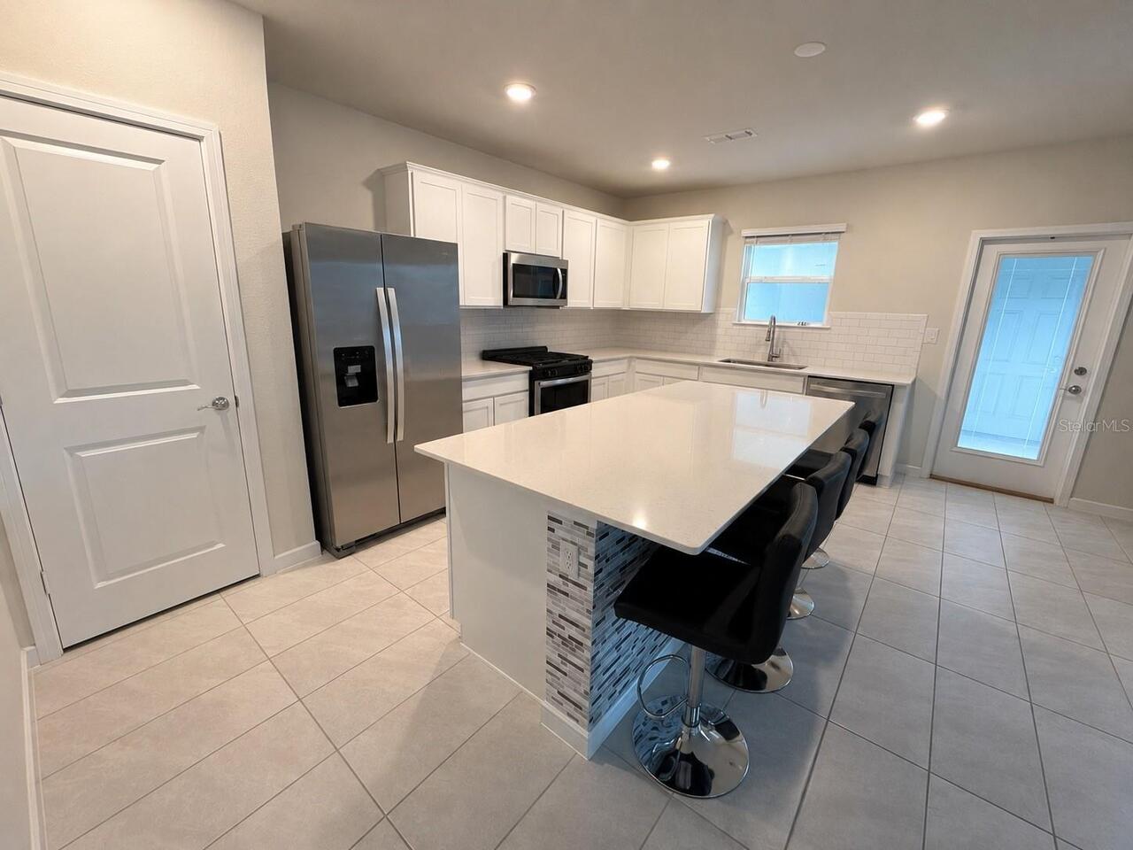 Listing Photo 17