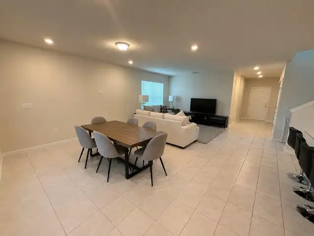 Listing Photo 15