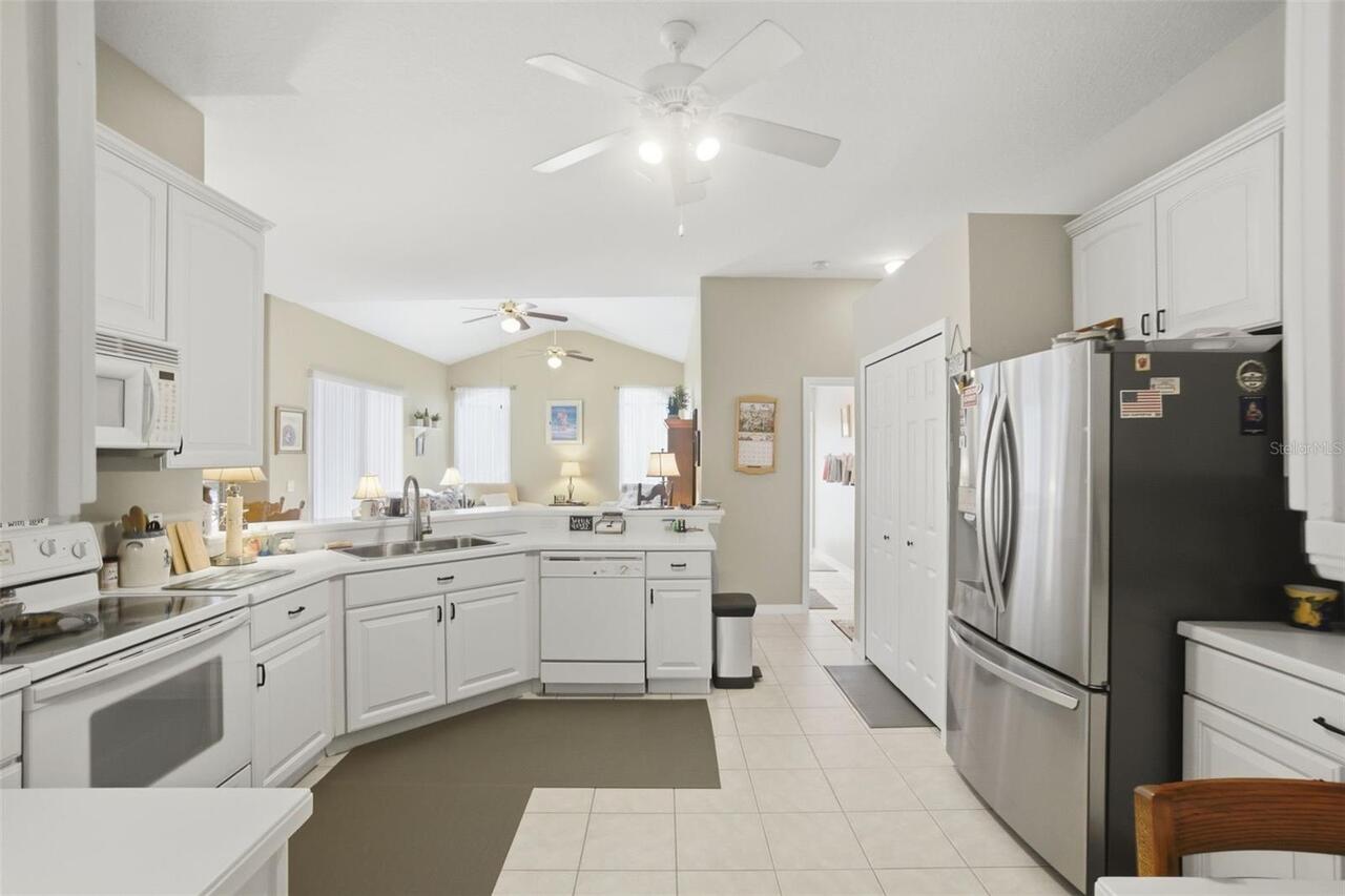 Listing Photo 14