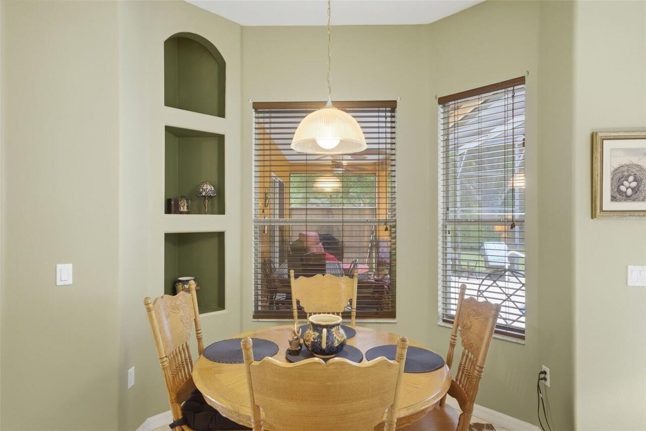 Listing Photo 16