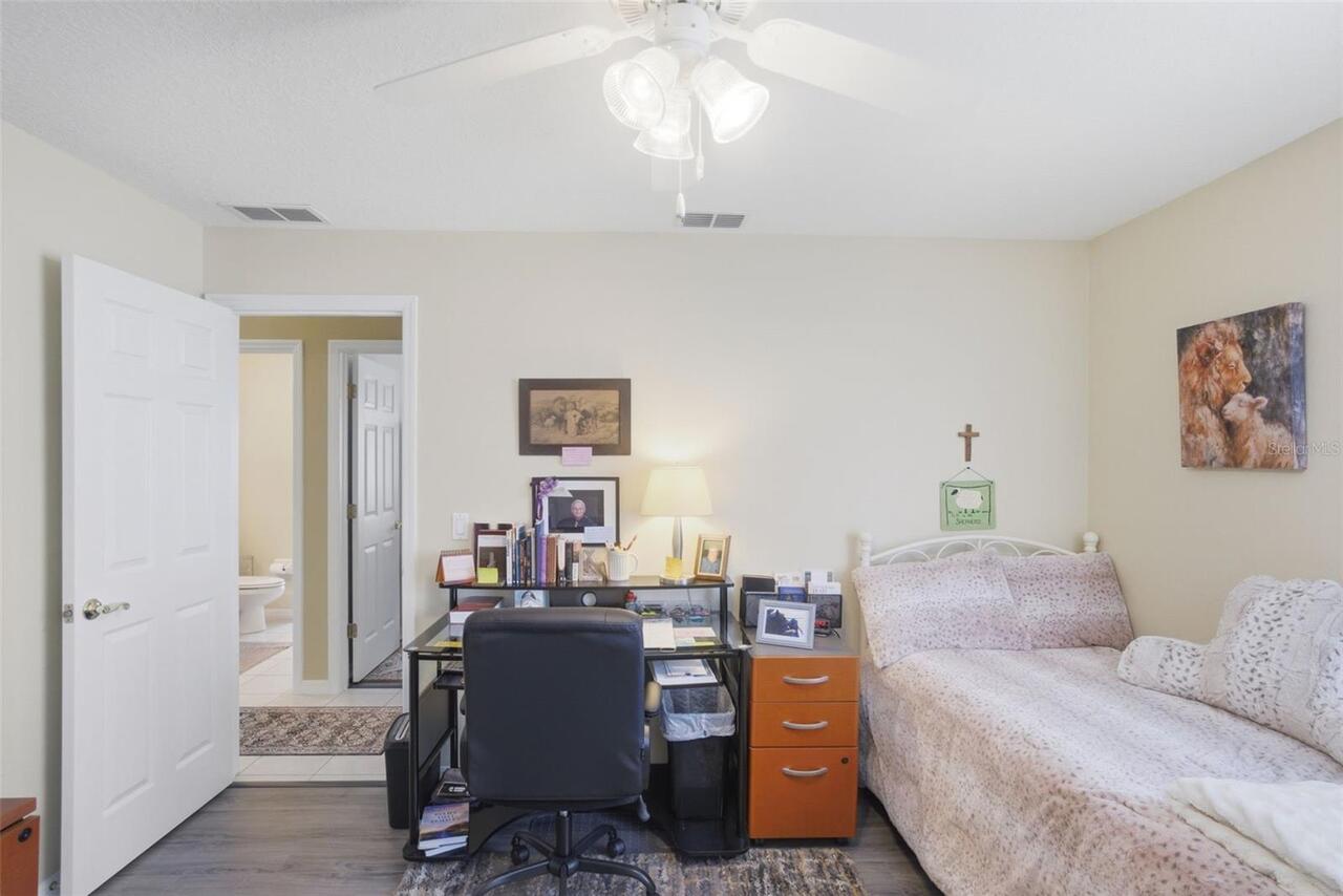 Listing Photo 28