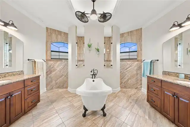 Listing Photo 18