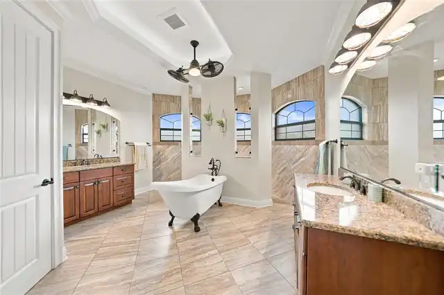 Listing Photo 21