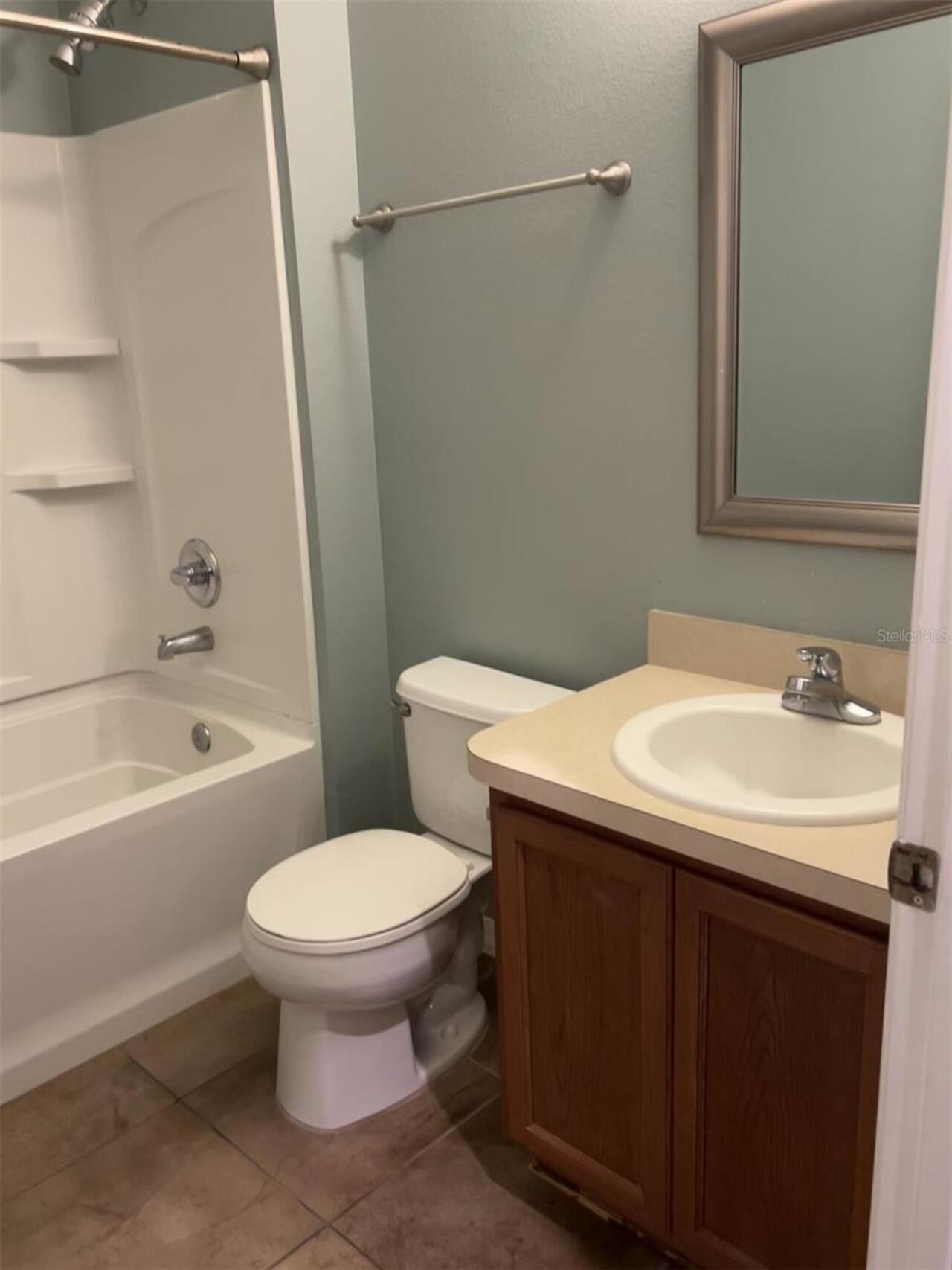 Listing Photo 12