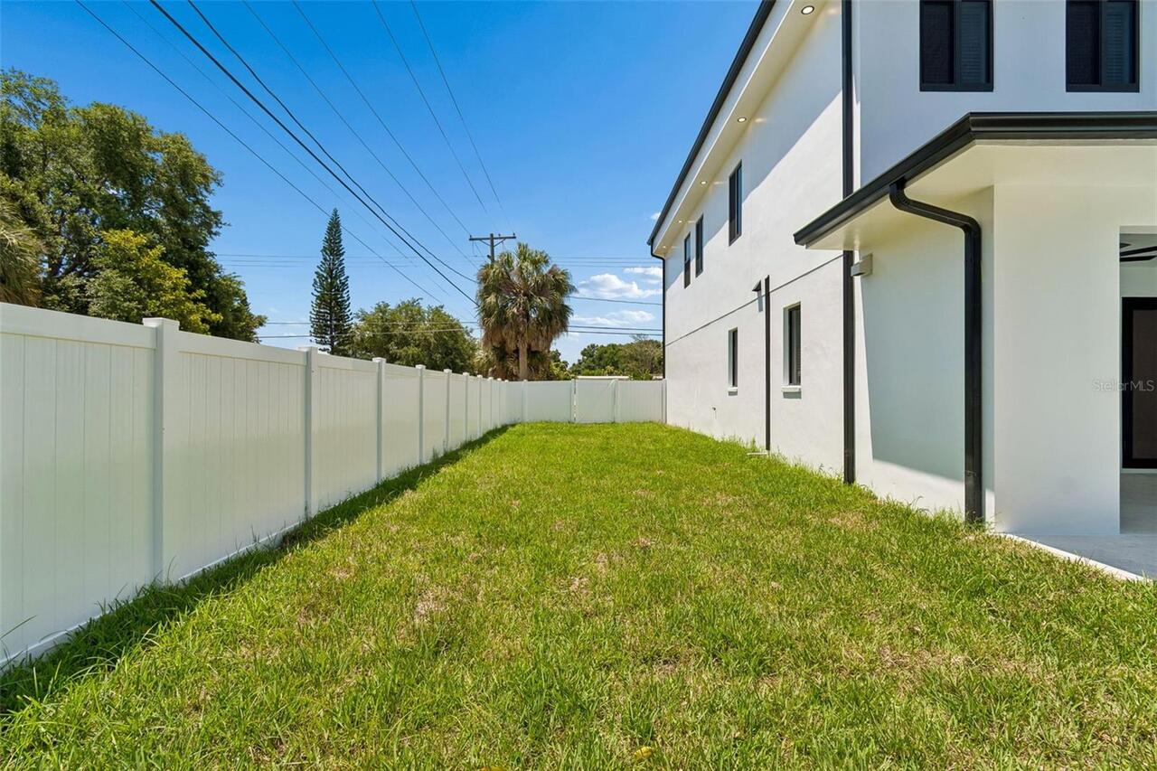 Listing Photo 75