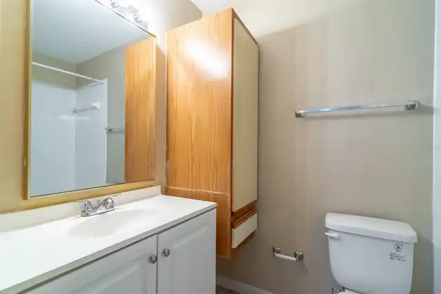 Listing Photo 18