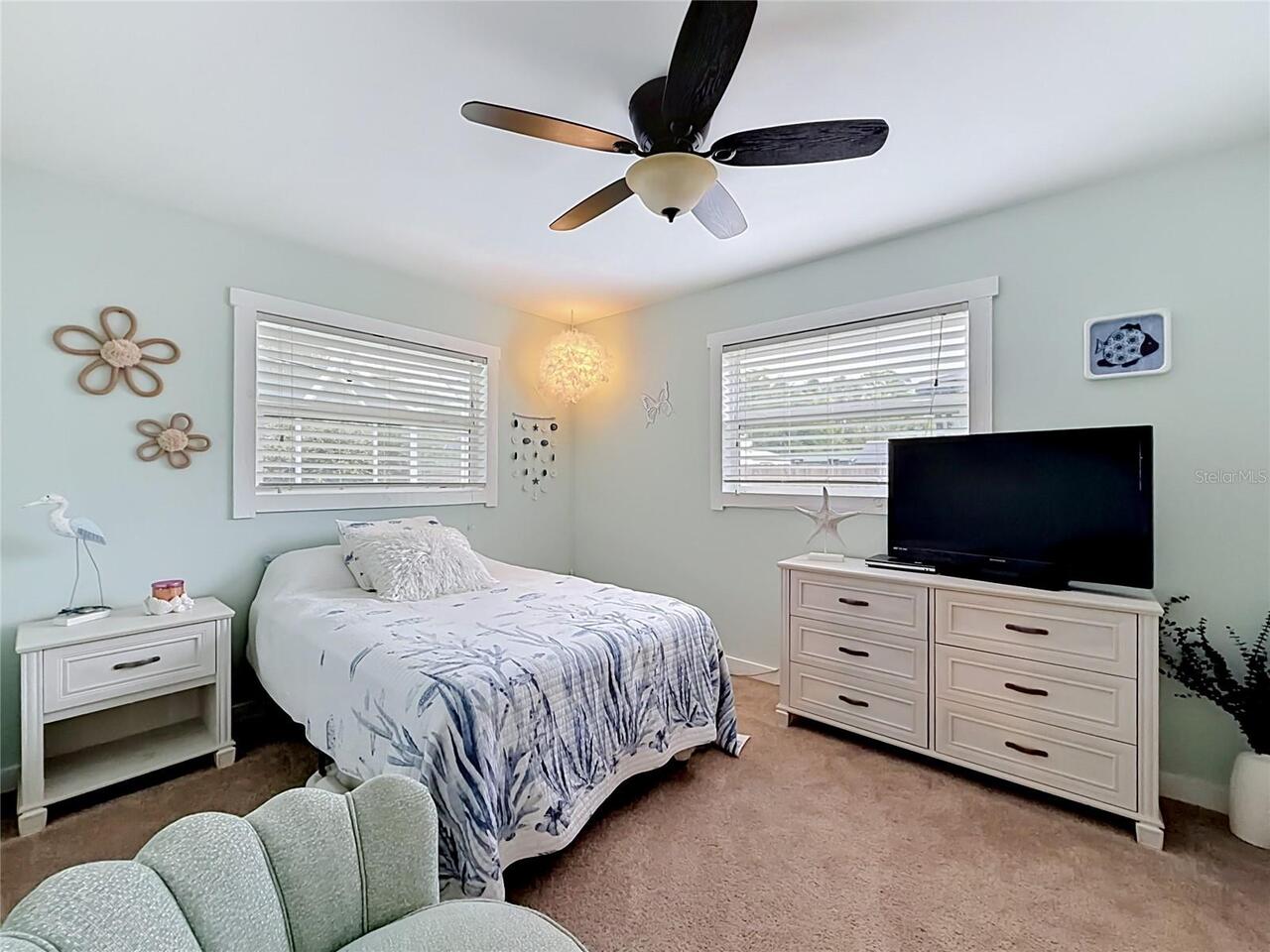 Listing Photo 33