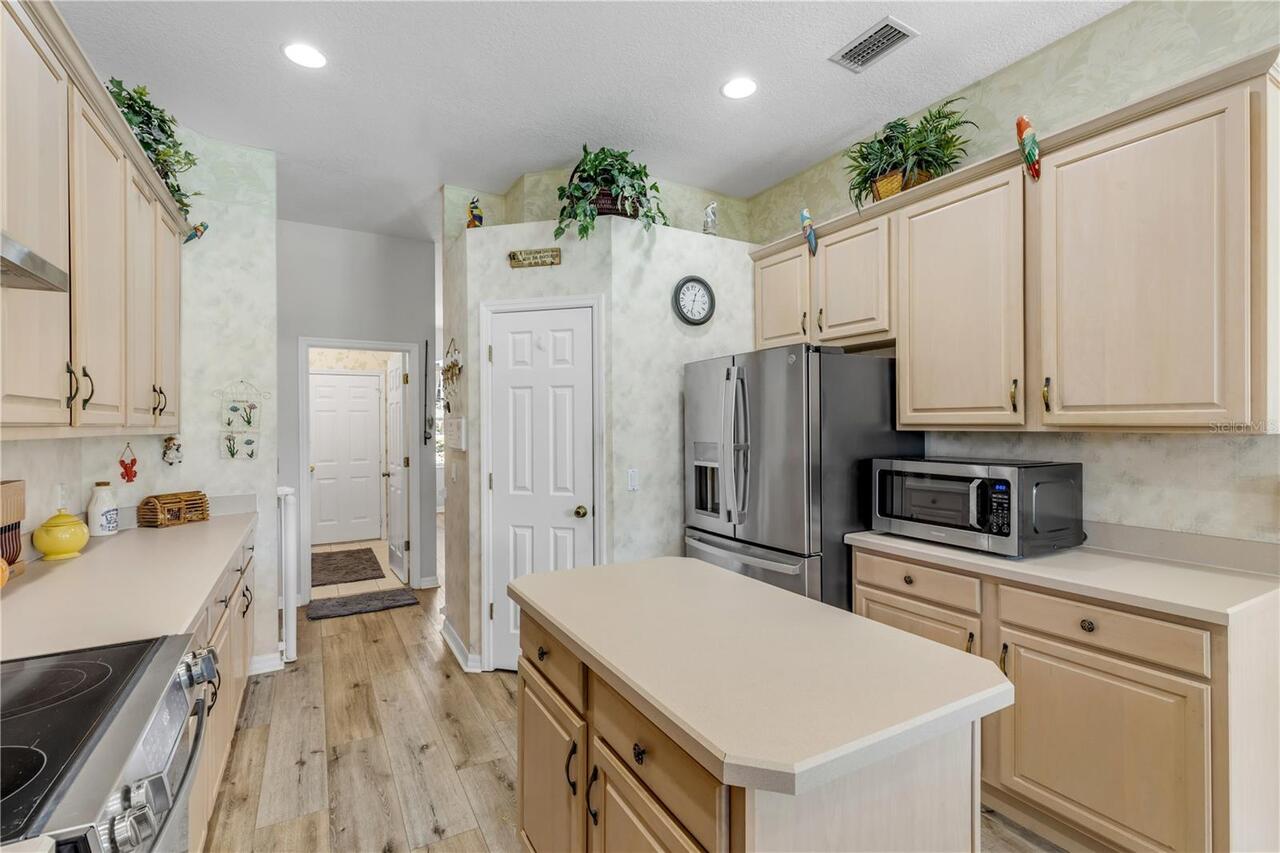 Listing Photo 15