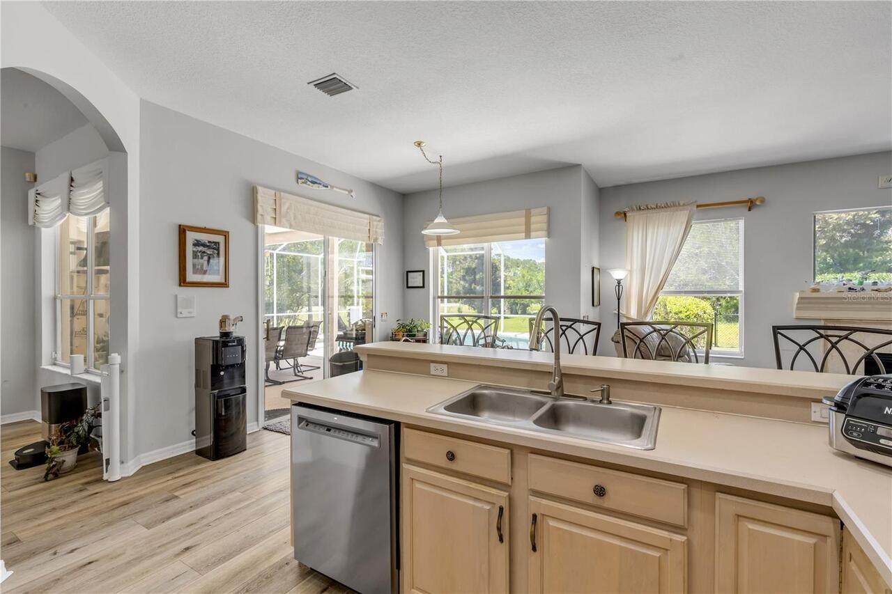 Listing Photo 19