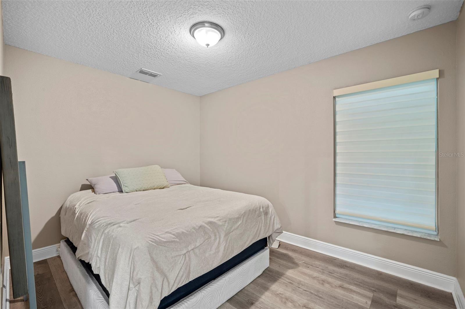 Listing Photo 26