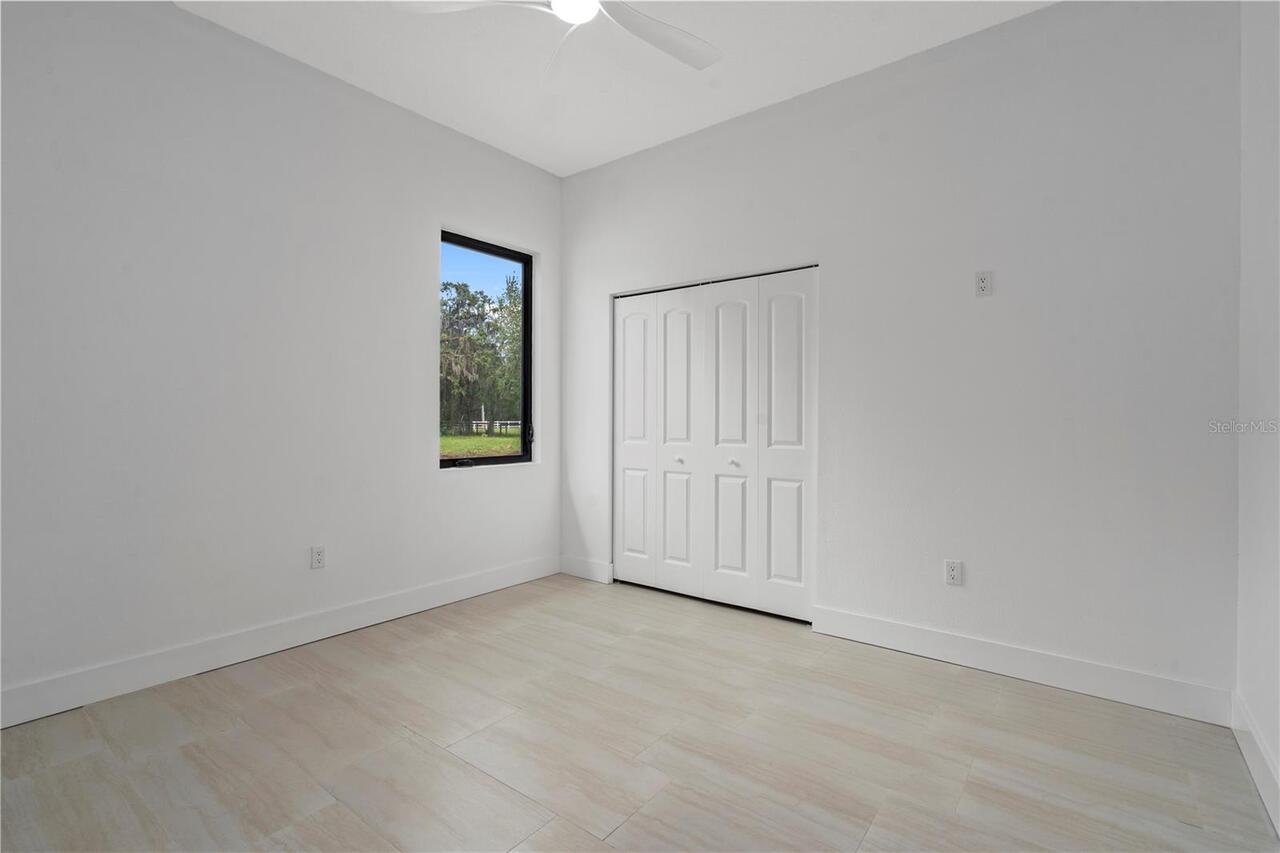 Listing Photo 37