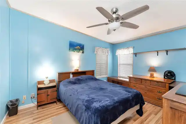 Listing Photo 25