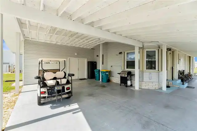 Listing Photo 33