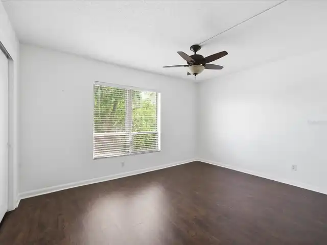 Listing Photo 33