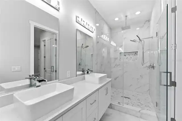Listing Photo 28