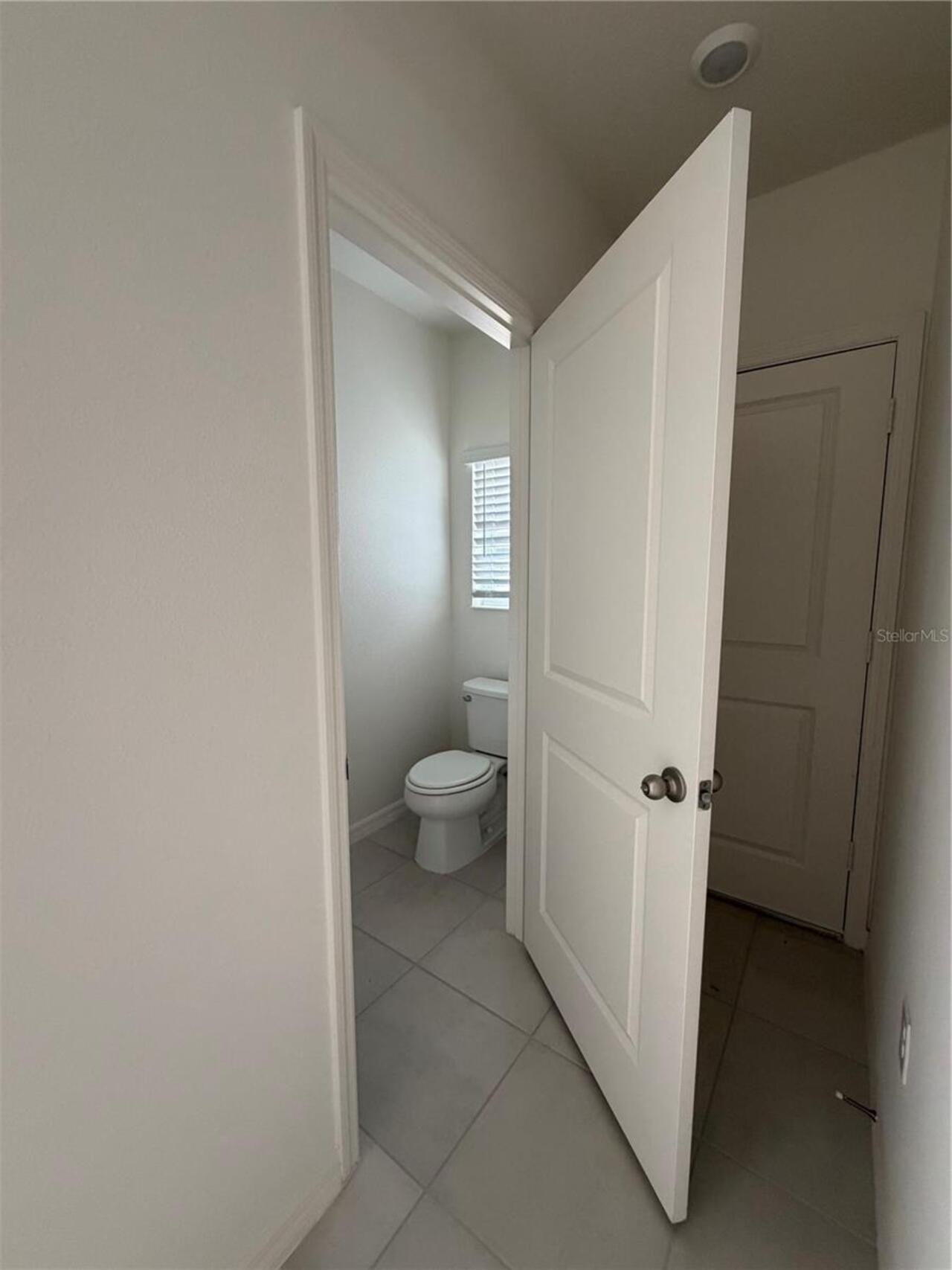 Listing Photo 11