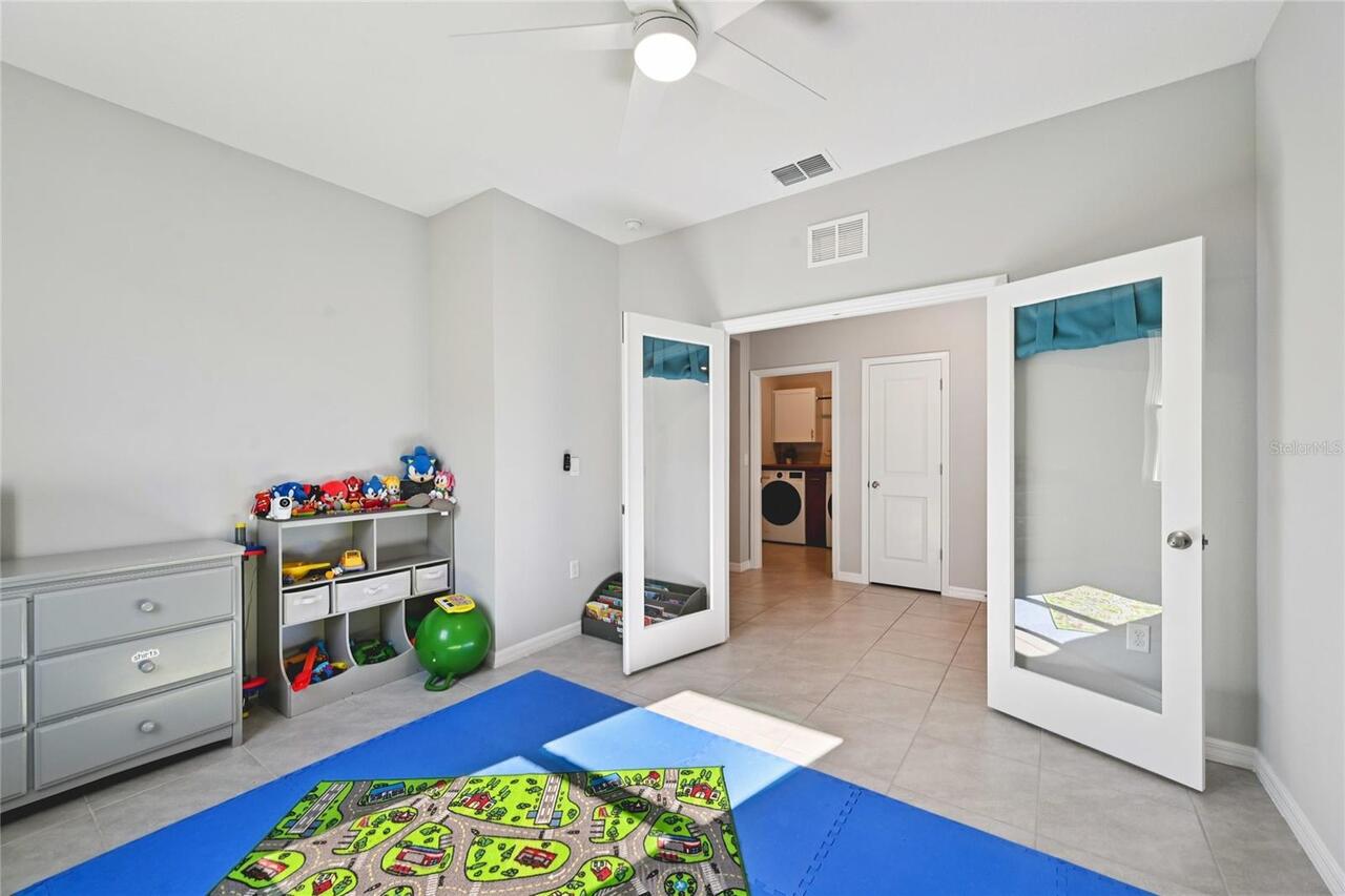Listing Photo 25