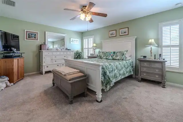 Listing Photo 16