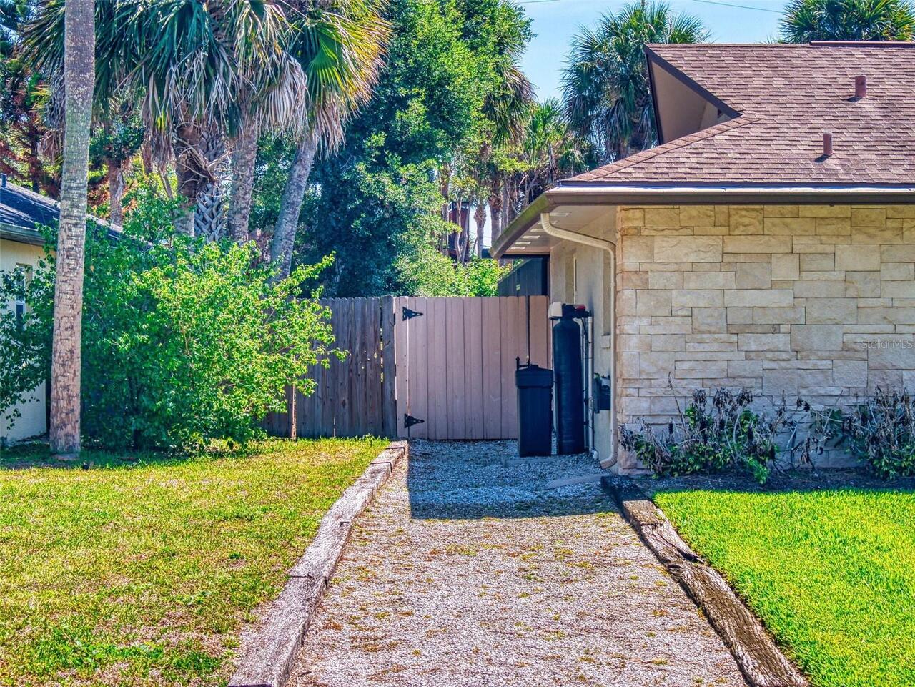 Listing Photo 38