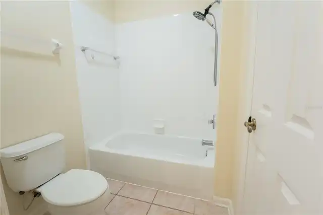 Listing Photo 17