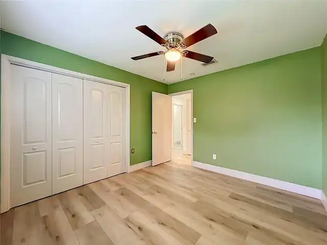 Listing Photo 34