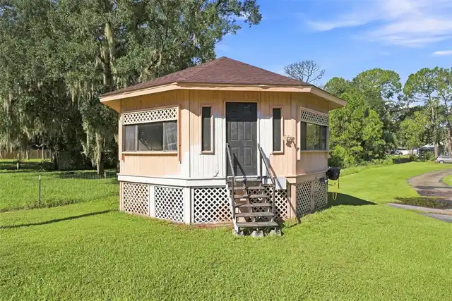Listing Photo 19