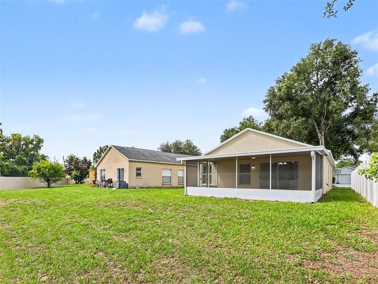 Listing Photo 18