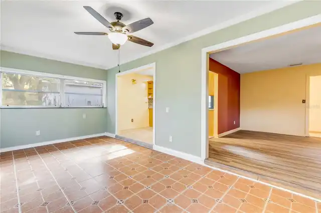 Listing Photo 17
