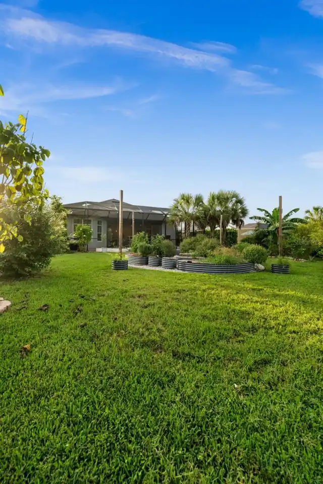 Listing Photo 32