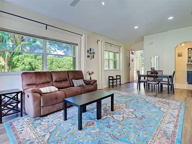 Listing Photo 17