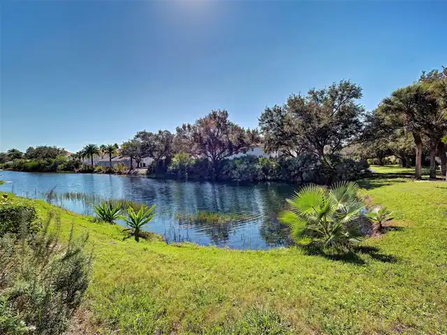 Listing Photo 37
