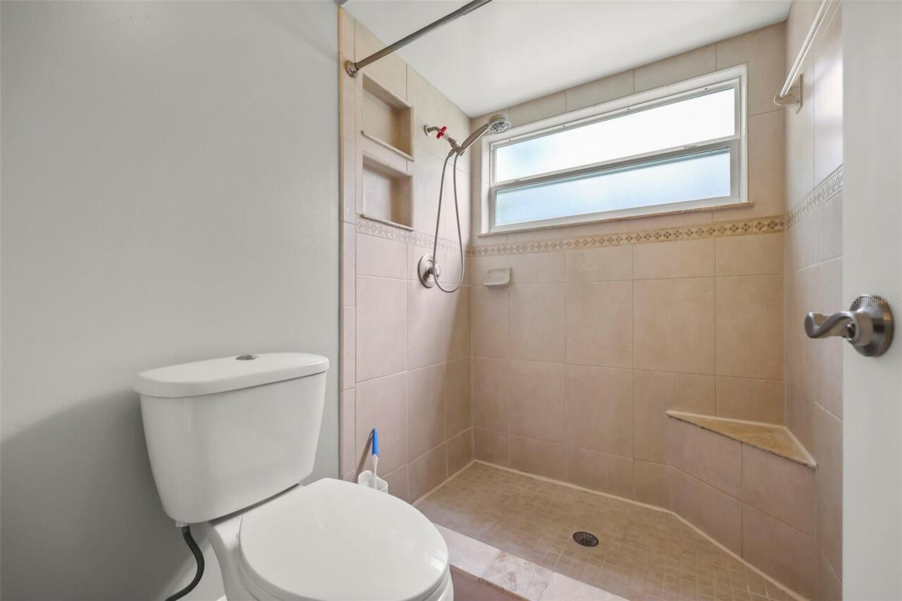 Listing Photo 20