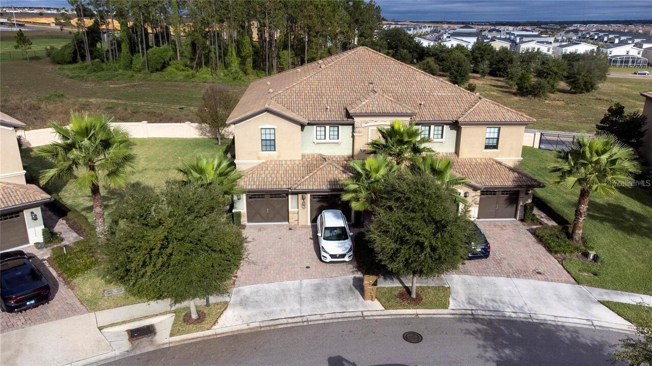 Davenport Real Estate