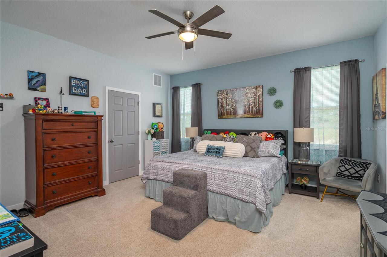 Listing Photo 16