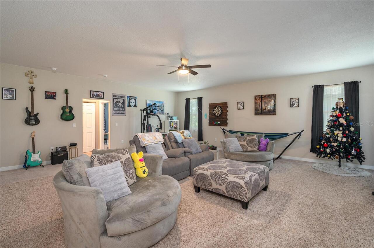 Listing Photo 33