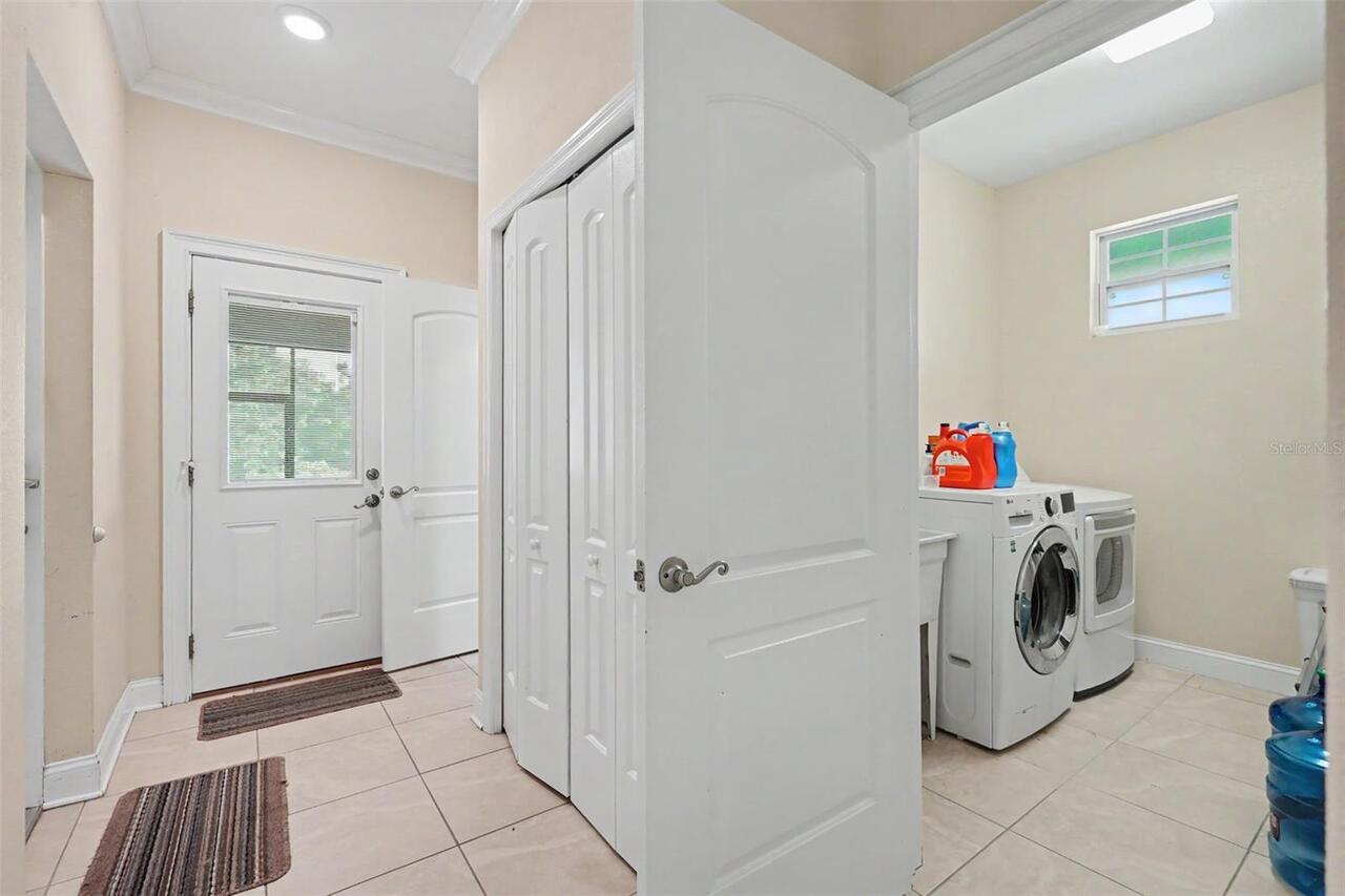 Listing Photo 15