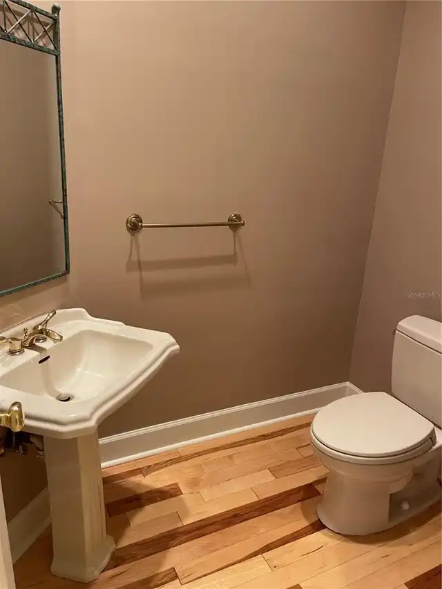 Listing Photo 17
