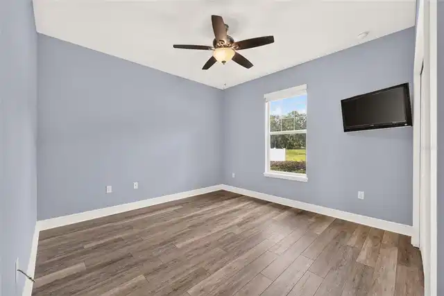 Listing Photo 42