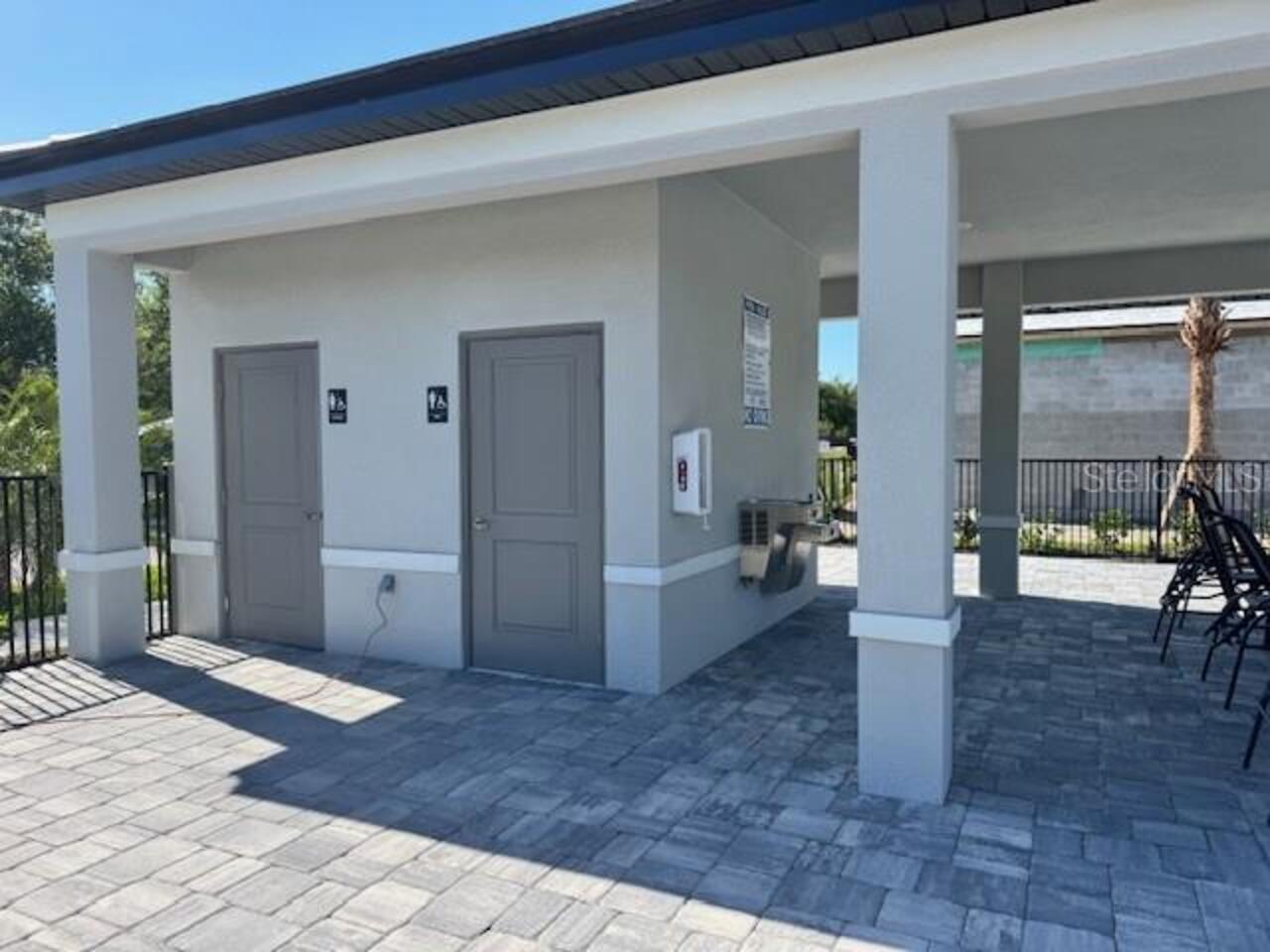 Listing Photo 8
