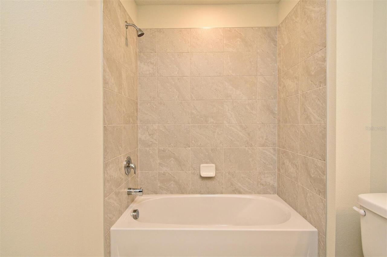 Listing Photo 28