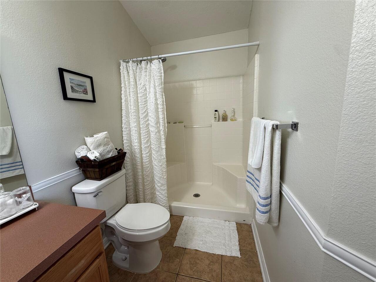 Listing Photo 9